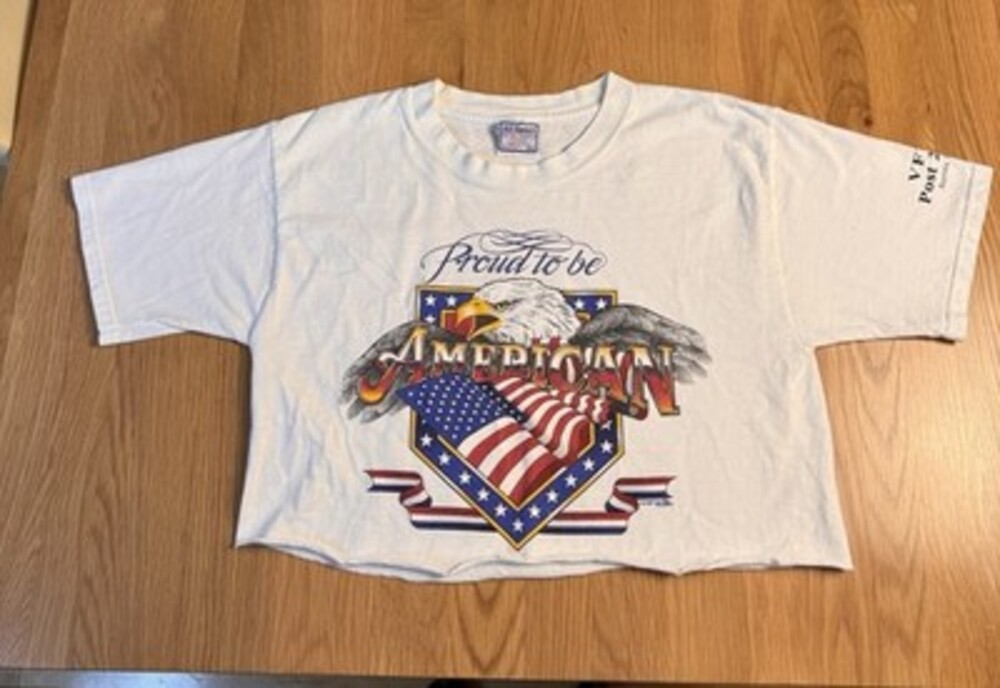Vintage 1997 Proud To Be An American Eagle T-Shirt M Cropped Raw Hem